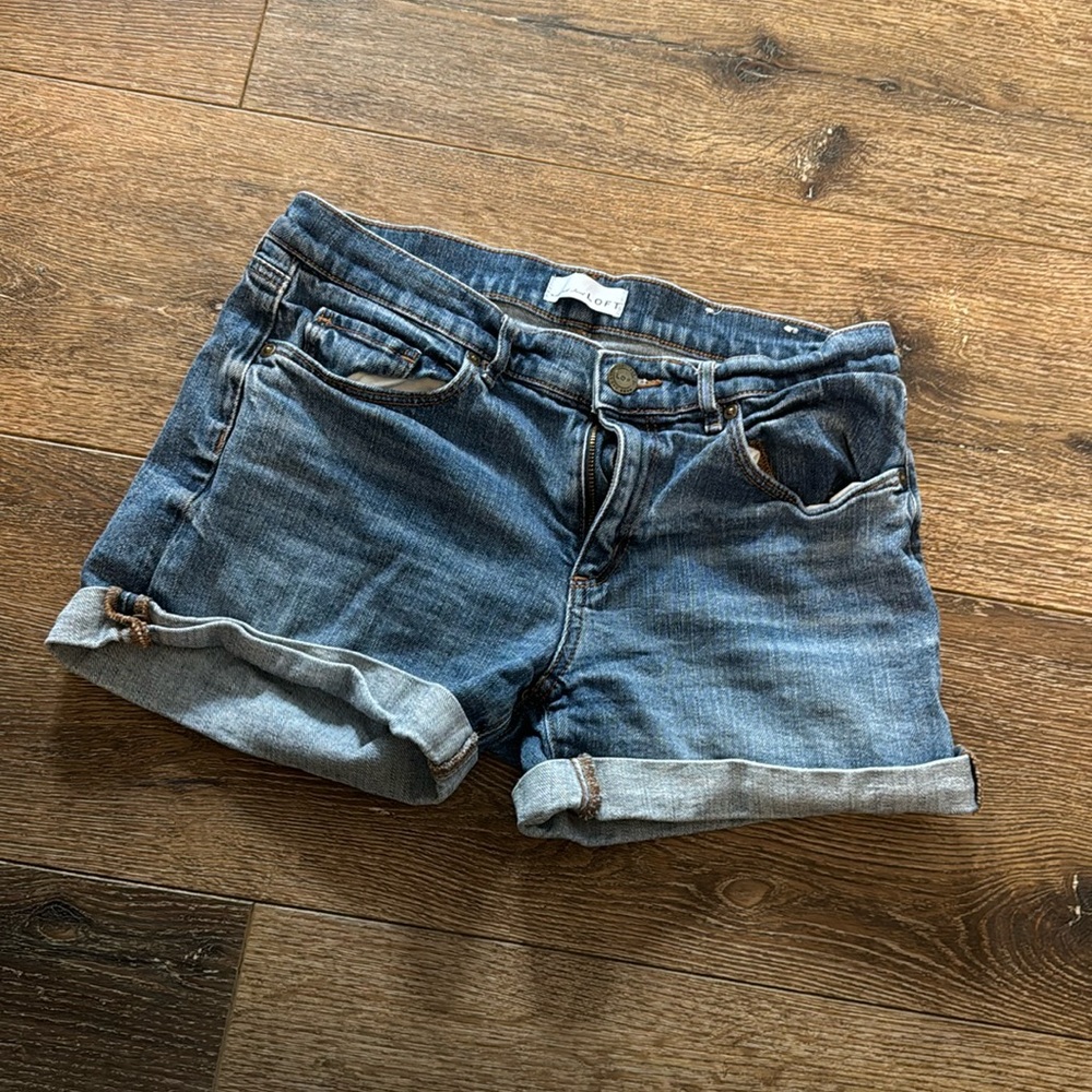 Loft Jean shorts‎ 4/27
